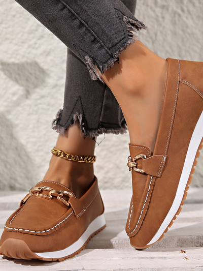 ISLA KETTEN DETAIL LOAFERS
